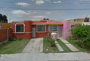 Casa en fraccionamiento en  Cto. Ixtepeji, La Noria, Oaxaca, México