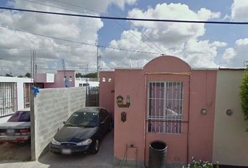 Casa en  Privada Malasia Ote., Hacienda Las Fuentes, 88655 Reynosa, Tamps., México