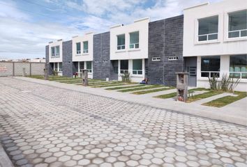 Casa en  Lagos Residencial, 14 De Julio, San Francisco Ocotlán, Puebla, México