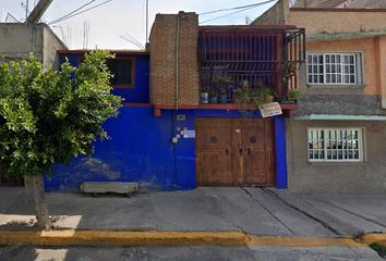 Casa en  Tienda De Abarrotes, Calle San Mateo 251, General José Vicente Villada, Ciudad Nezahualcóyotl, Nezahualcóyotl, México, 57760, Mex