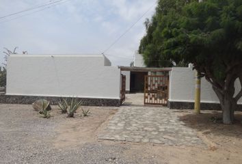 Casa de playa en  Mejia, Islay, Arequipa, Per