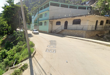 Casa en  El Chorrito, Las Cruces, Acapulco, Guerrero, México