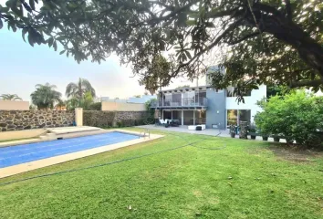 Casa en fraccionamiento en  Provincias Del Canadá, Cuernavaca, Morelos