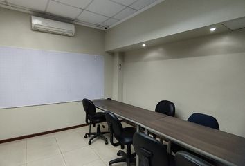 Oficina en  Vicente Rocafuerte, Guayaquil, Ecu