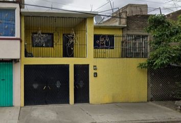 Casa en  C. Iztapalapa, Metropolitana 3ra Sección, Nezahualcóyotl, Estado De México, México