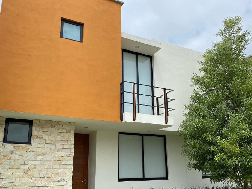 venta Casa en Pirámides, Corregidora, Corregidora, Querétaro (SB4-57)-  