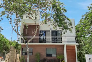 Casa en  Privada Bosque, Res Regatta, Puerto Morelos, Quintana Roo, 77586, Mex