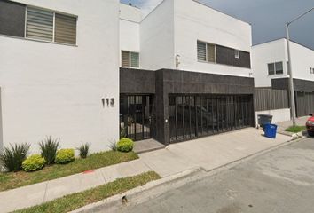 Casa en  Ambar, Colinas De Las Cumbres 1o. Sector, Monterrey, Nuevo León, México
