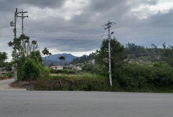Terreno Comercial en  7qf5+hx5, Ilumán, Ecuador