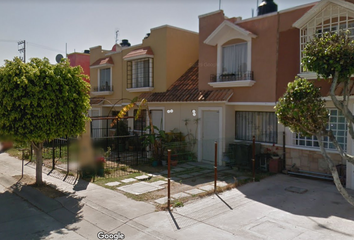 Casa en  Calle San Juan Del Maguey, Azúl Maguey, San Jose El Alto, León, Guanajuato, México