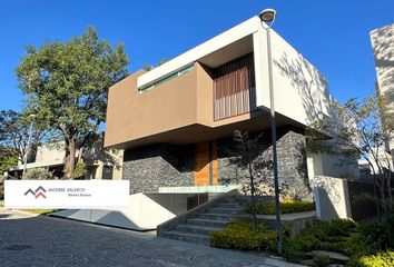 Casa en condominio en  Privada Paseo Santa Cecilia 55, Colinas De San Javier, Zapopan, Jalisco, 45110, Mex