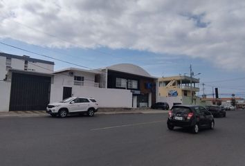 Local en  Umina, Manta, Manabí, Ecuador