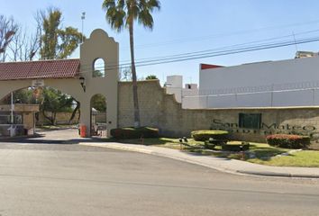 Casa en  Priv. San Pedro, San Mateo, Deportiva (u.a.q.), 76912 Santiago De Querétaro, Qro., México