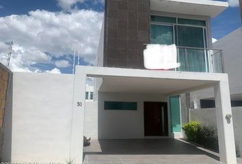 Casa en  San Isidro Juriquilla, Juriquilla, Querétaro, México