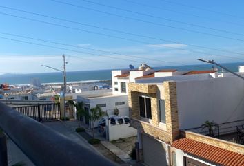 Casa en  Calle Puerta Del Mar, Fraccionamiento Vista Hermosa, Ensenada, Baja California, 22785, Mex
