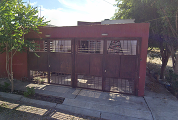 Casa en  C. Gral. Sóstenes Rocha 861, Villa De Álvarez, Colima, México