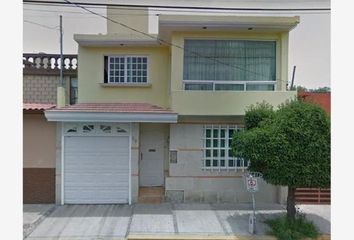 Casa en  Avenida Santa Monica 59, El Mirador, Tlalnepantla De Baz, Estado De México, México