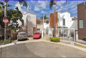 Casa en  Calle Obelisco 1051, Girasoles Elite, Zapopan, Jalisco, México