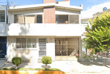 Casa en  Avenida De Las Rosas 610, Bugambilias 3ra Sección, Puebla De Zaragoza, Puebla, México