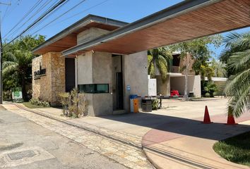 Casa en condominio en  Calle 17, Santa Rita Cholul, 97130 Mérida, Yucatán, México