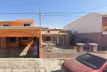 Casa en  Lago Peipus 471, Jardines Del Lago, Mexicali, Baja California, México