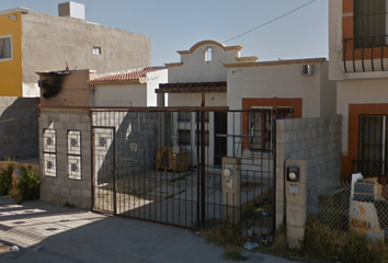 Casa en  C. Del Virreinato 10145, 32695 Juárez, Chih., México