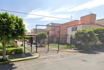 Casa en fraccionamiento en  Quetzalez, Unidad San Buenaventura, San Buenaventura, Estado De México, México
