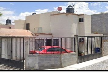 Casa en  Cruz Del Sur No. 145, Cd Las Torres 2do Sector, Saltillo, Coahuila De Zaragoza, México