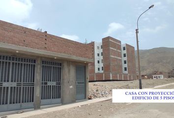 Casa en  Calle 5b, Santa Rosa 15123, Perú