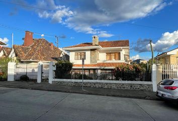 Casa en  Coronel Harris, Cuenca, Ecuador