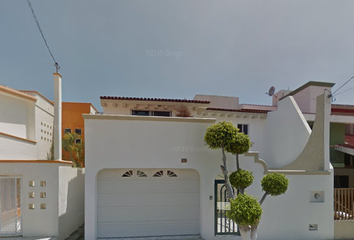 Casa en fraccionamiento en  Av. Sierra De Venados, Lomas De Mazatlán, Mazatlán, Sin., México