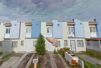 Casa en  Osa Mayor, Fraccionamiento Privadas Del Sol, Michoacán, México