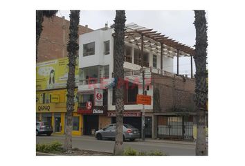 Local comercial en  Policlinico San Juan, Avenida Pedro Miotta, San Juan De Miraflores, Perú