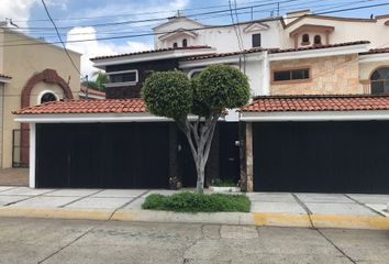 Casa en  Calle Prado De Los Lirios 4365, Prados Tepeyac, Zapopan, Jalisco, México