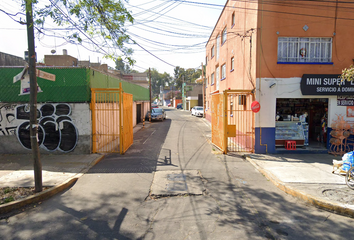 Casa en fraccionamiento en  Retorno 805, El Centinela, Ciudad De México, Cdmx, México