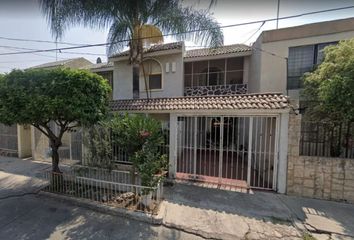Casa en  Calle Urbano San Roman, El Dean, Guadalajara, Jalisco, México