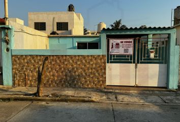 Casa en  Oyameles 115, Pensiones, Coatzacoalcos, Veracruz, México