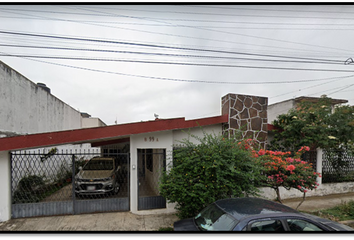 Casa en  Calle Emilio Carranza 99, Jose Cardel, Xalapa-enríquez, Veracruz, México
