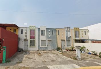 Casa en  Fraccionamiento Arboledas San Ramón, Veracruz, México