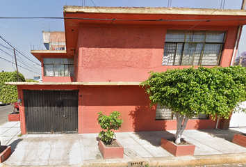 Casa en  Ramiriqui, San Pedro Zacatenco, Ciudad De México, Cdmx, México