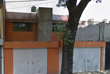 Casa en  Cerro De San Andrés 71, Campestre Churubusco, 04200 Ciudad De México, Cdmx, México