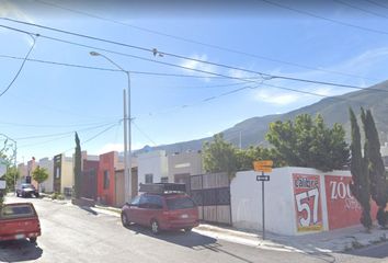 Casa en condominio en  Los Agaves, Loma Linda, Saltillo, Coahuila De Zaragoza, México