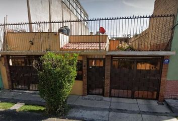 Casa en  Maravatio 245, Claveria, 02080 Ciudad De México, Cdmx, México