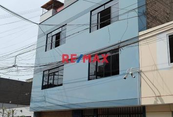 Departamento en  San Juan De Lurigancho, Lima