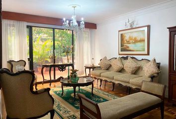 Apartamento en Poblado, Medellín