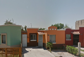 Casa en  Blvd. Zacatecas, Jardines Del Bosque, Los Mochis, Sinaloa, México