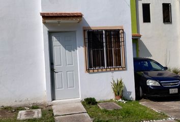 Casa en  Fraccionamiento Rancho Bellavista, Avenida Vista Hermosa, Rancho Bellavista, Santiago De Querétaro, Querétaro, México