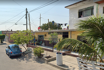Casa en  Calle José Pantoja Gómez, Villas De Guadalaupe, Guadalajara, Jalisco, México