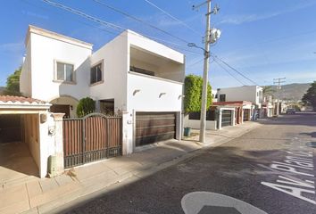 Casa en fraccionamiento en  Av. Plan De Agua Prieta, Ley 57, Hermosillo, Sonora, México