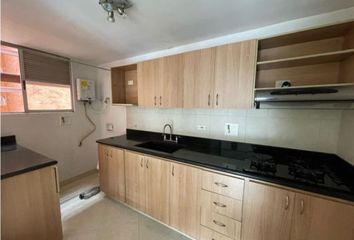 Apartamento en  Ludoteca Loma De Los Bernal, Calle 5, Belén, Medellín, Antioquia, Colombia